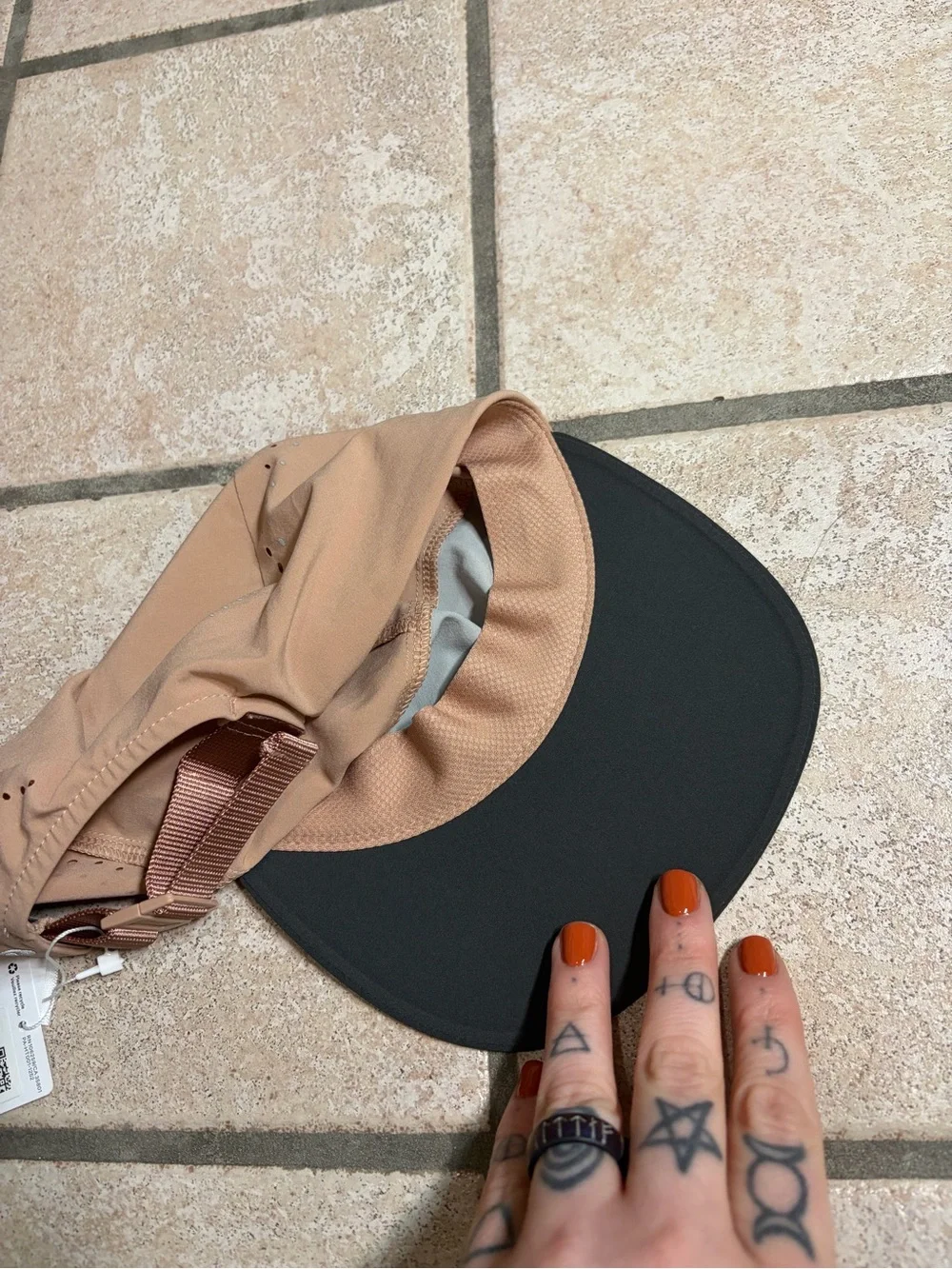 NWT Lululemon Crushable Run Hat (Graphite Grey/Pink Clay/Seal Grey) Size L/XL